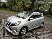 Cari mobil baru & bekas untuk dijual di Indonesia 