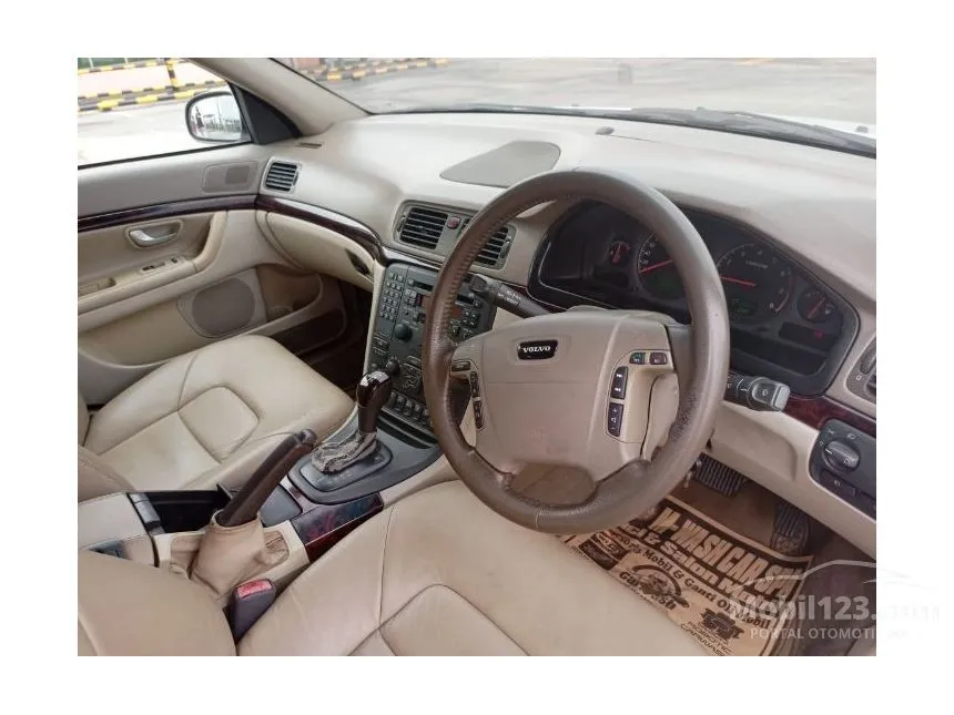 2002 Volvo S80 Limousine