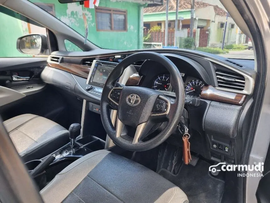 2019 Toyota Kijang Innova V MPV