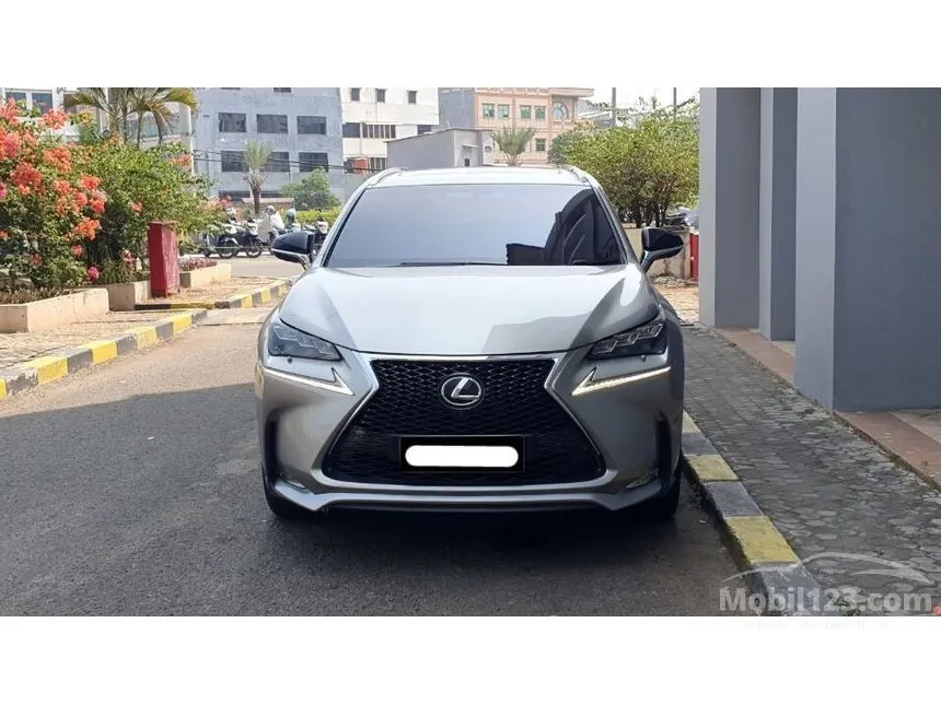 Jual Mobil Lexus NX200t 2016 F