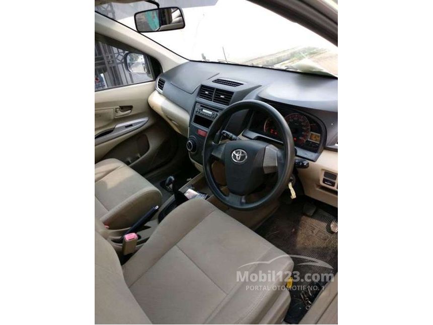 Jual Mobil  Toyota Avanza  2014 G 1 3 di Banten  Manual MPV 