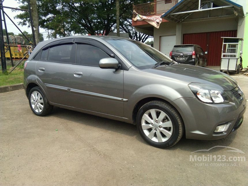 Kia rio jb 2010