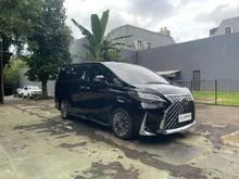 2022 Lexus LM350 3.5 Van Wagon VIP Lounge