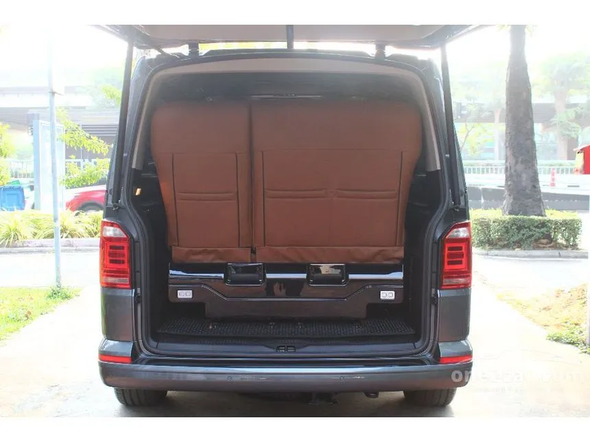 2021 Volkswagen Caravelle T69 Van