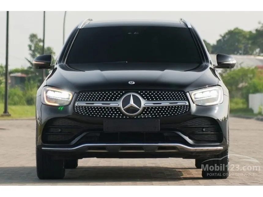 2020 Mercedes-Benz GLC200 AMG Line SUV