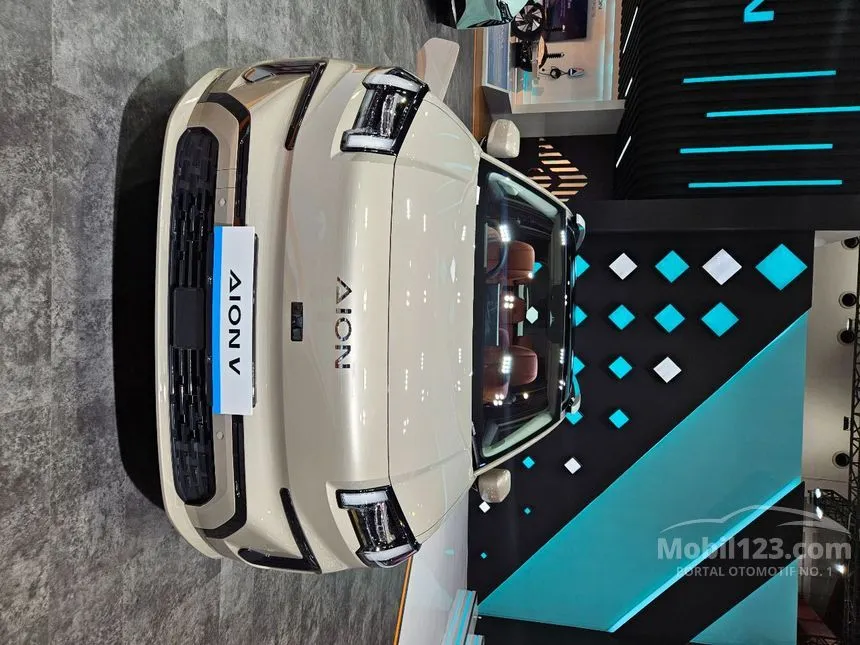 2026 GAC AION V Luxury SUV