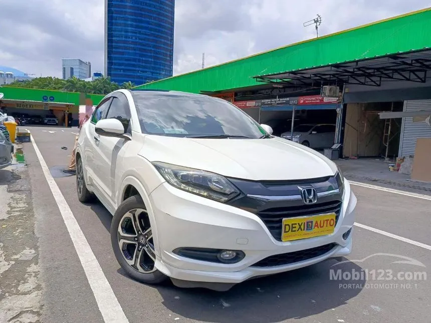 Jual Mobil Honda HR