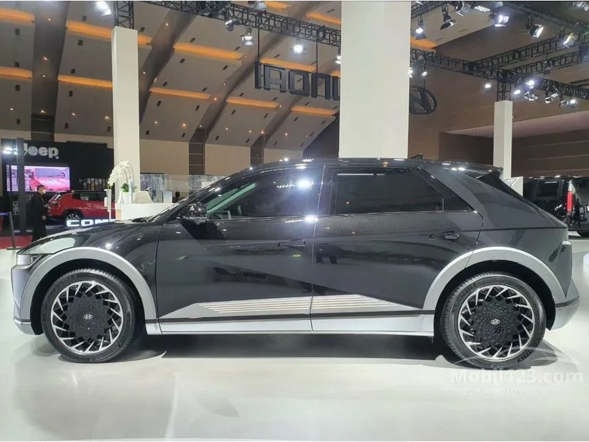 2024 Hyundai IONIQ 5 Signature Long Range SUV