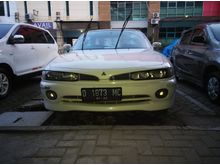 1995 Mitsubishi Galant 2.0 DOHC A.T Sedan