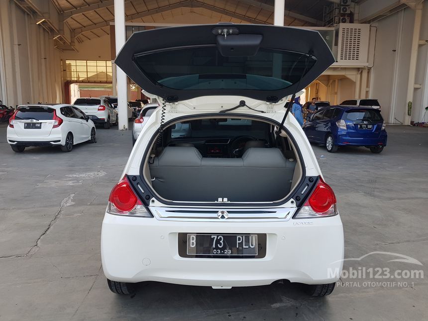 Jual Mobil Honda Brio 2018 Satya E 1.2 di DKI Jakarta ...
