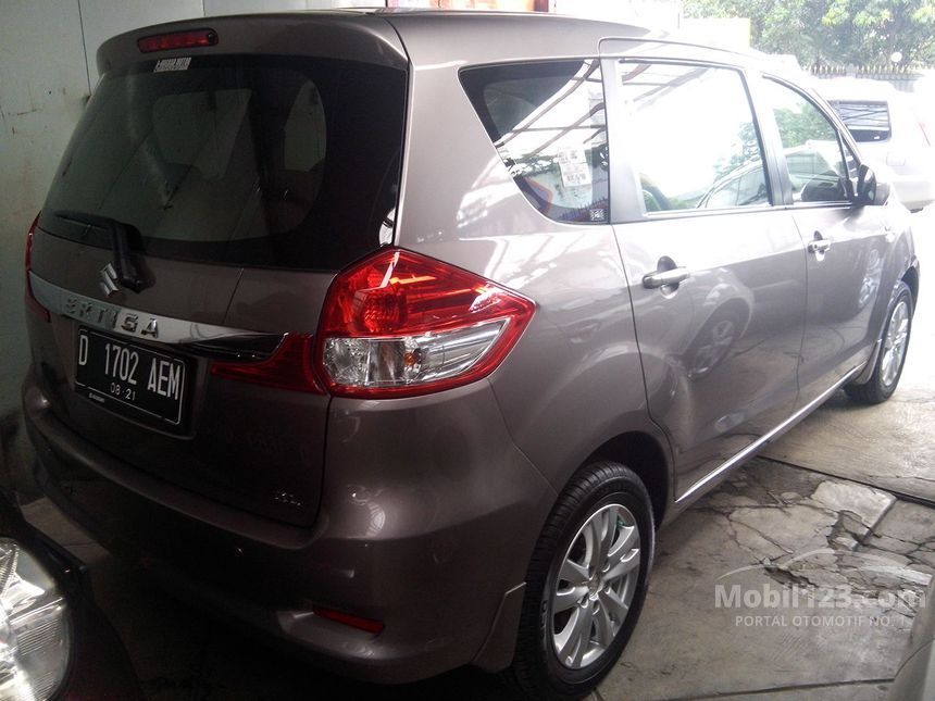Jual Mobil Suzuki Ertiga 2016 GL 1.4 di Jawa Barat Jual Mobil Suzuki Ertiga 2016 GL 1.4 di Jawa Barat