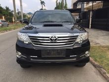 Toyota Fortuner 2.5 VNT TURBO DIESEL AT 2014 Hitam