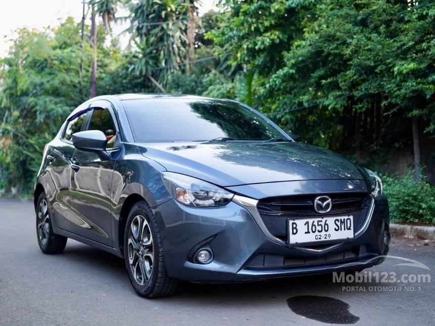 Jual Mobil Mazda 2 2015 R 1.5 di DKI Jakarta Automatic Hatchback Abu