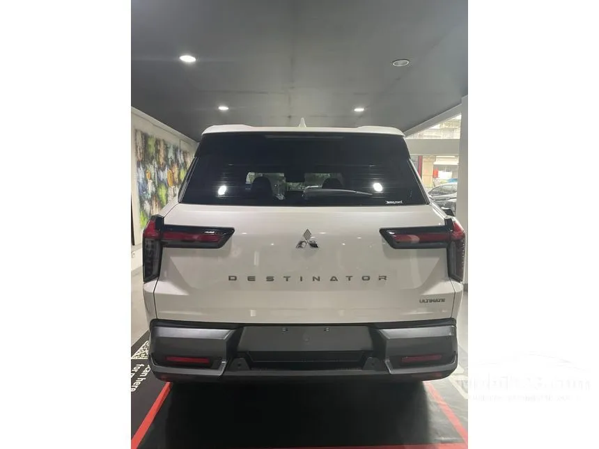 2026 Mitsubishi Destinator Ultimate Premium SUV