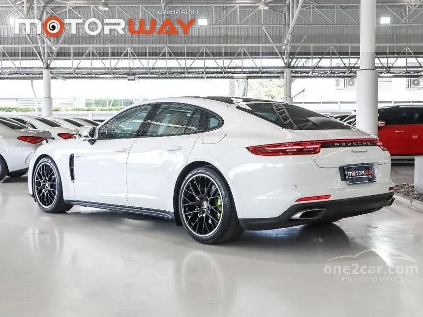 2018 Porsche PANAMERA 4 E-Hybrid Sedan