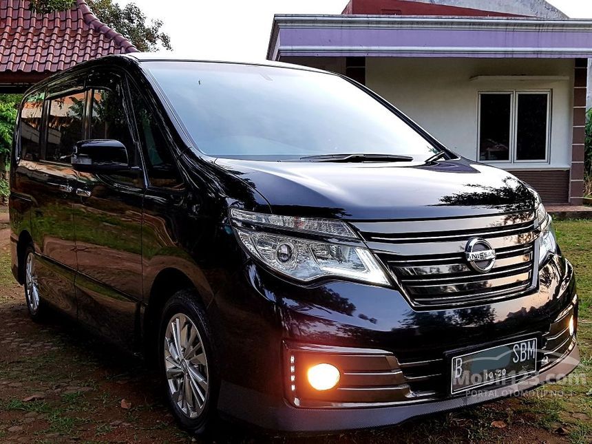 Jual Mobil Nissan Serena 2015 Panoramic Autech 2.0 di DKI Jakarta