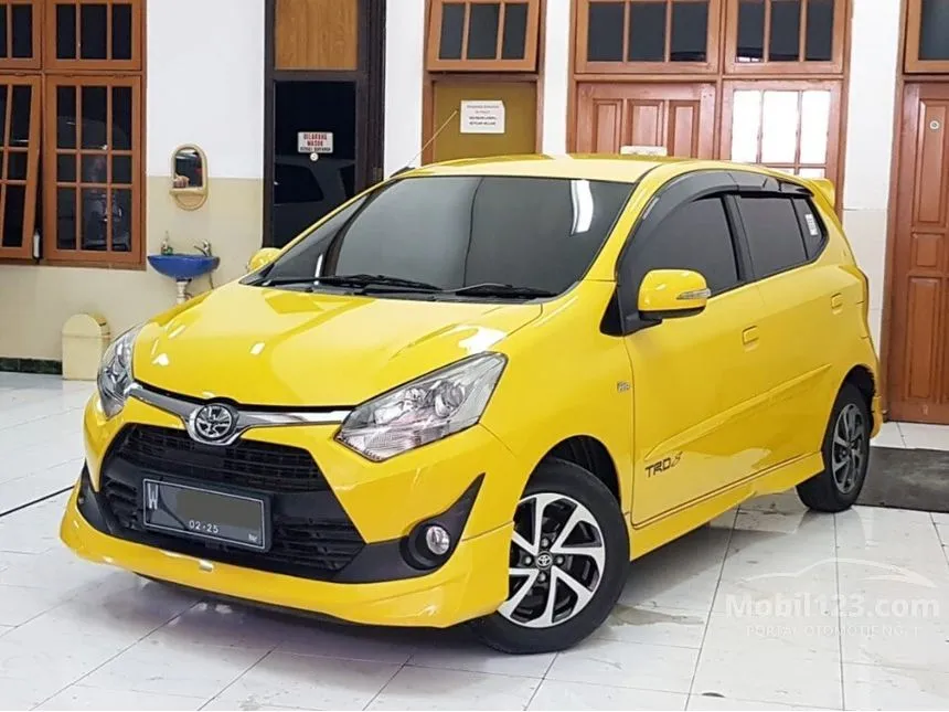 Jual Mobil Toyota Agya 2020 TRD 1.2 di Jawa Timur Automatic Hatchback Kuning Rp 138.000.000