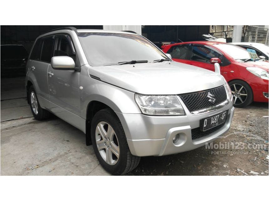 Jual Mobil Suzuki Grand Vitara 2006 JLX 2.0 di Jawa Barat Jual Mobil Suzuki Grand Vitara 2006 JLX 2.0 di Jawa Barat