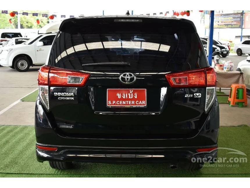 2017 Toyota Innova Crysta V Wagon