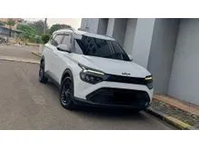 2023 KIA Carens 1.5 Premiere 7 Seater MPV Sunroof BOSE AT Putih NIK 2023 [ GARANSI 5TH ]