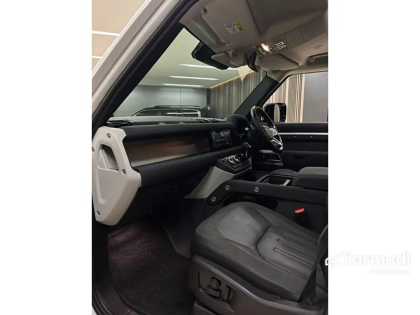 2020 Land Rover Defender 110 P300 SE SUV