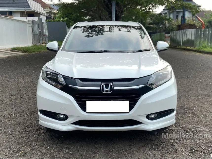 Jual Mobil Honda HR