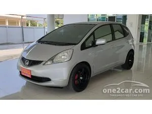 2009 Honda JAZZ 1.5 V Hatchback