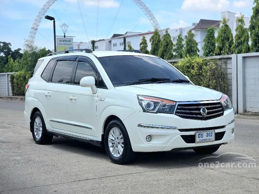 2013 Ssangyong STAVIC SV200 Wagon