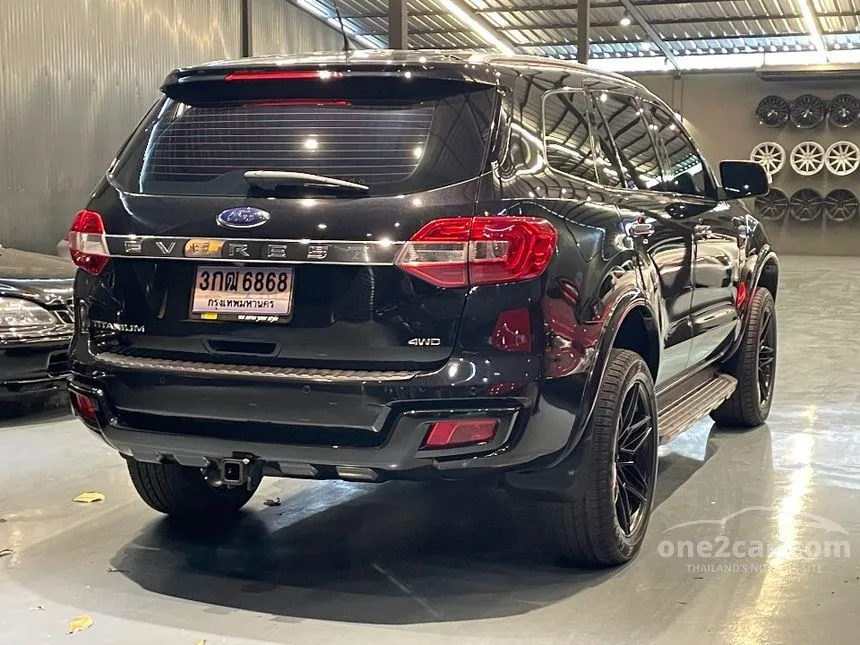 2017 Ford EVEREST Titanium+ SUV