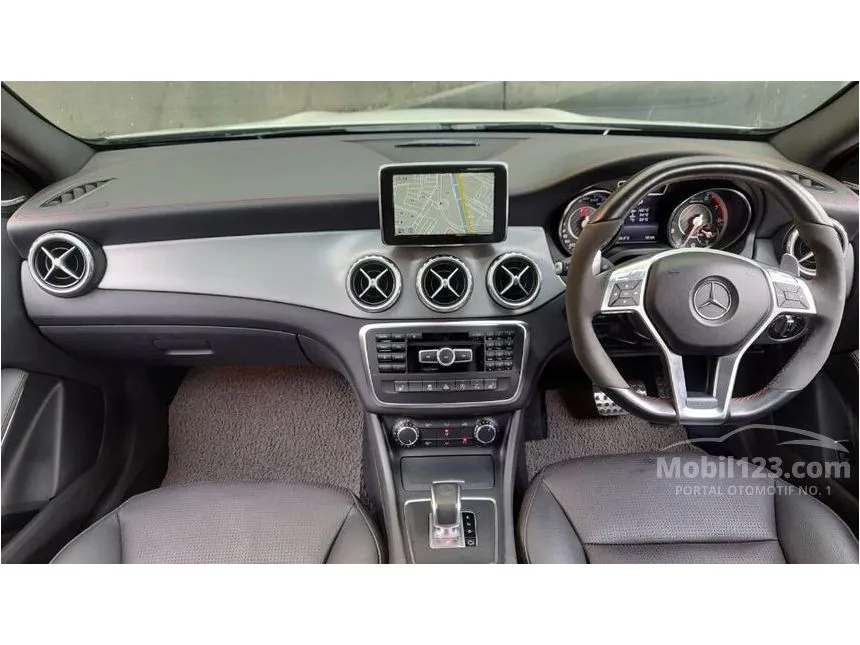 2015 Mercedes-Benz GLA45 AMG X156 SUV
