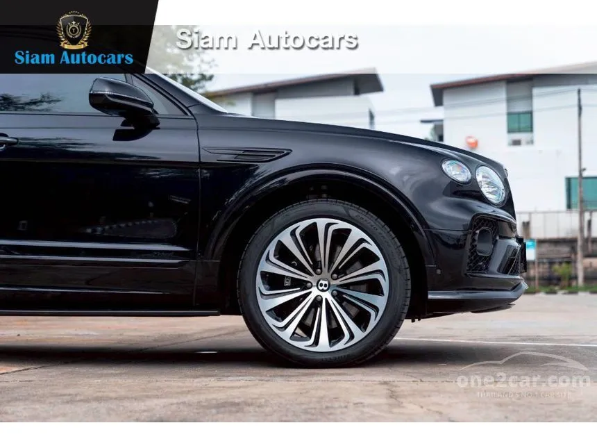 2022 Bentley Bentayga Hybrid SUV