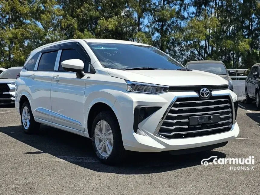 Jual Mobil Toyota Avanza 2024 E 1.3 di Jawa Timur Manual MPV Putih Rp 210.913.000