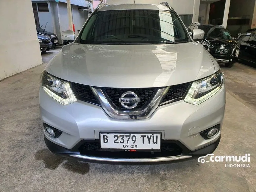 Jual Mobil Nissan X
