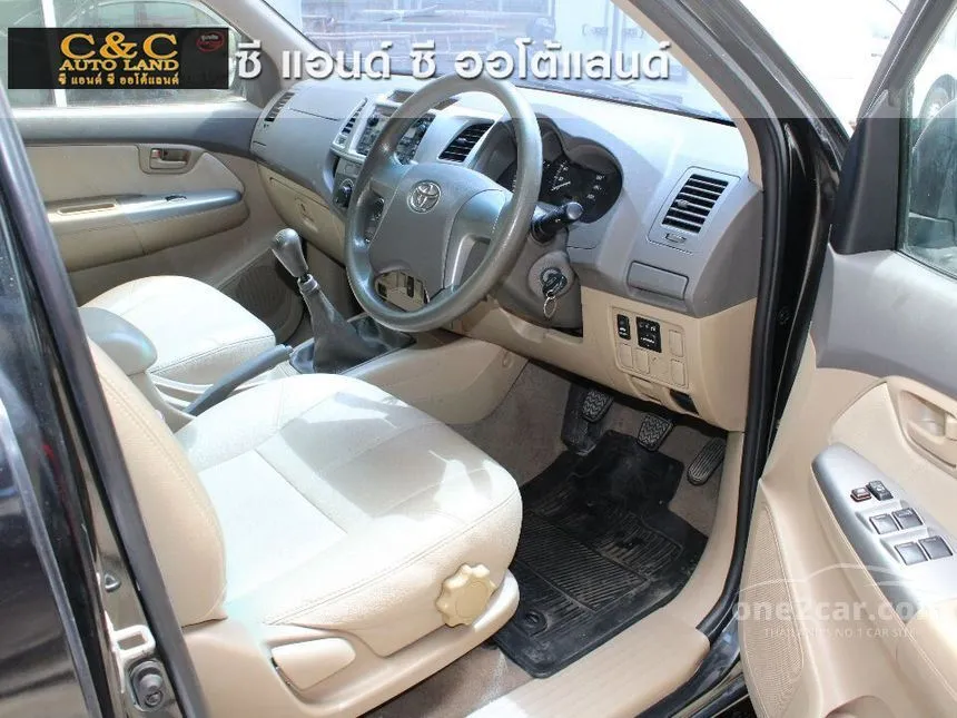 2011 Toyota Hilux Vigo E Pickup
