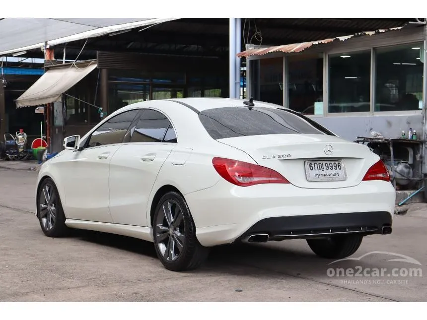 2015 Mercedes-Benz CLA200 Urban Coupe