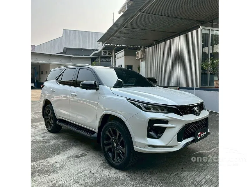 2026 Toyota FORTUNER GR Sport SUV