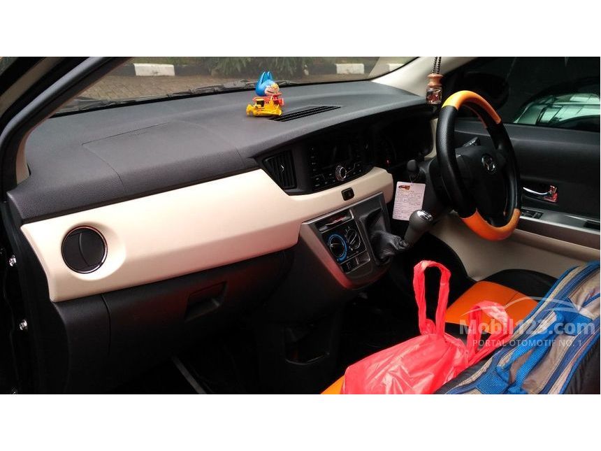 2016 Daihatsu Sigra R MPV