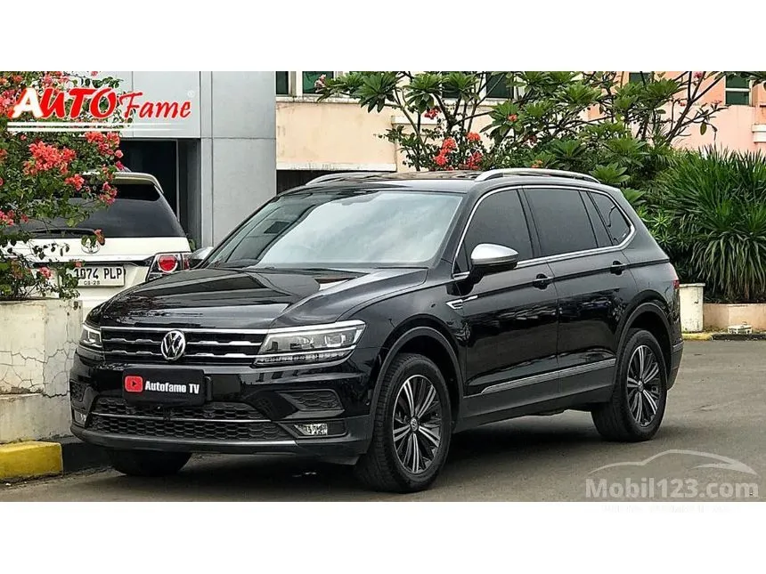 Jual Mobil Volkswagen Tiguan 2020 TSI ALLSPACE 1.4 di DKI Jakarta Automatic SUV Hitam Rp 360.000.000