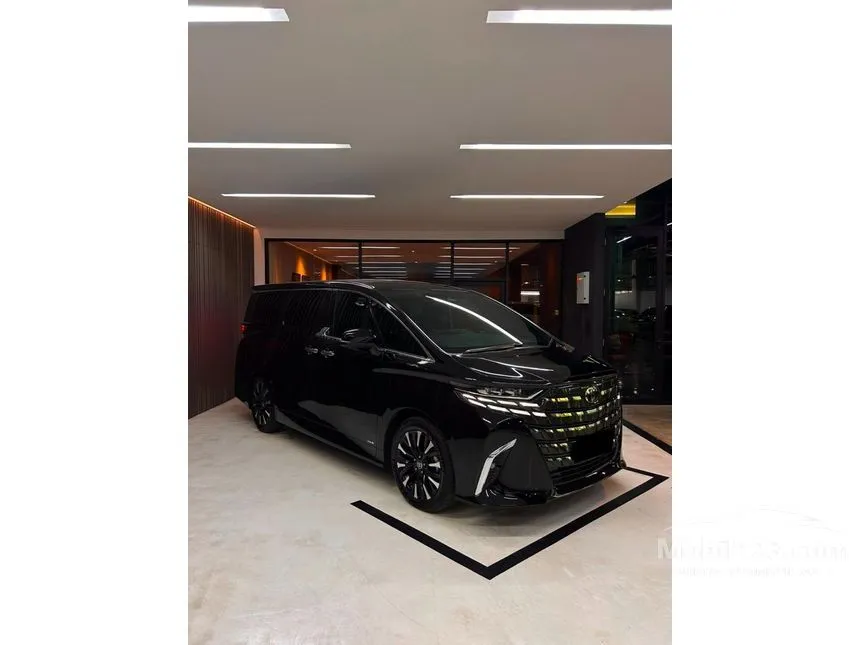 2024 Toyota Alphard HEV (Premium Color) MPV