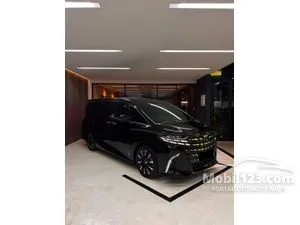 2024 Toyota Alphard 2.5 HEV (Premium Color) MPV