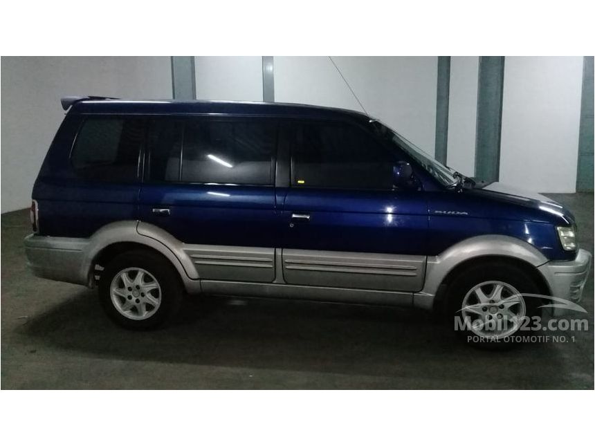 Jual Mobil Mitsubishi Kuda 2002 Grandia 2.0 di Jawa Timur Manual MPV