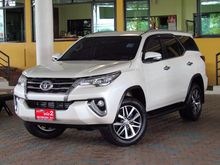 2015 Toyota Fortuner 2.4 (ปี 15-18) V SUV
