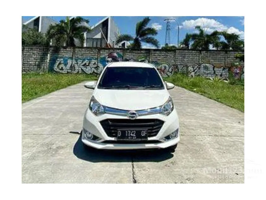 Jual Mobil Daihatsu Sigra 2018 R 1.2 di Jawa Barat Manual MPV Putih Rp 127.000.000