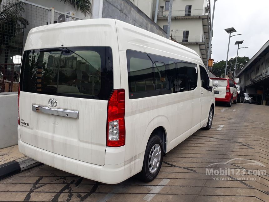 Jual Mobil Toyota Hiace 2019 Premio 2.8 di Jawa Barat