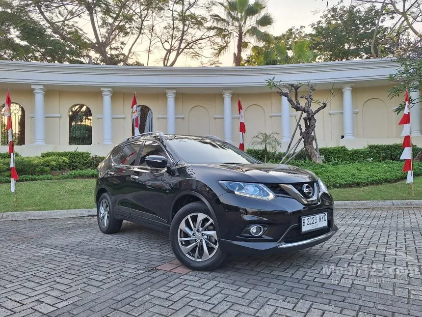 Jual Mobil Nissan X
