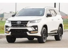 2023 Toyota Fortuner 2.8 GR Sport 4X2 SUV Fortuner GR termurah Siap Pakai Irit Garansi Mesin Transmisi 1 Tahun