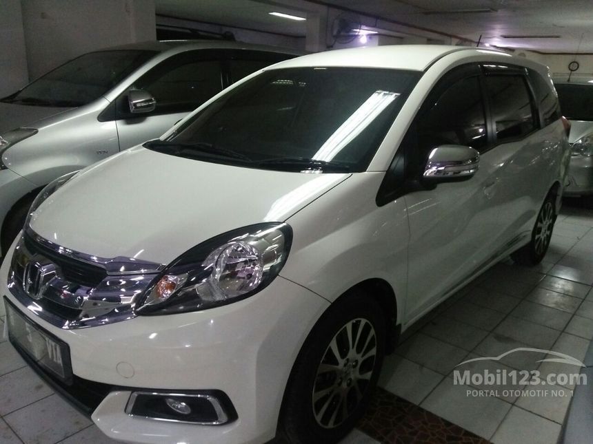 Jual Mobil Honda Mobilio 2015 E Prestige 1.5 di DKI 