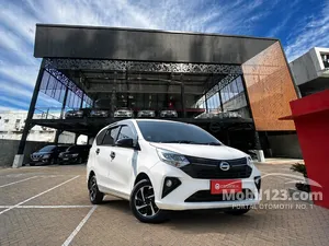 2023 Daihatsu Sigra 1.2 R MPV