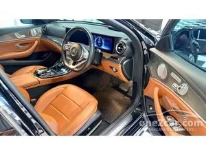 2021 Mercedes-Benz E300 2.0 e AMG Dynamic Sedan