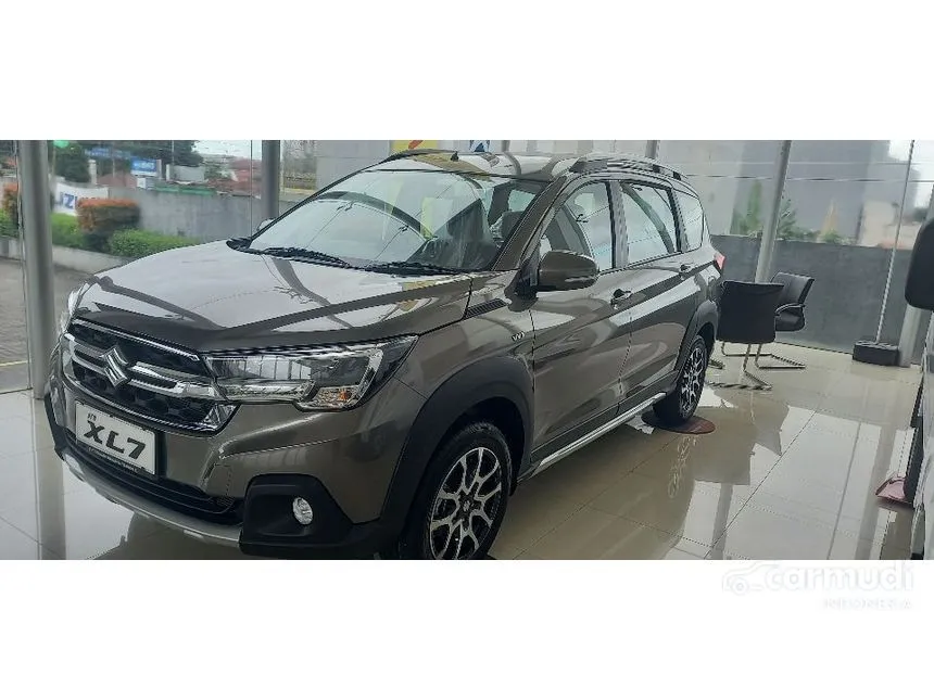 Jual Mobil Suzuki XL7 2024 Zeta 1.5 di Banten Automatic SUV Abu
